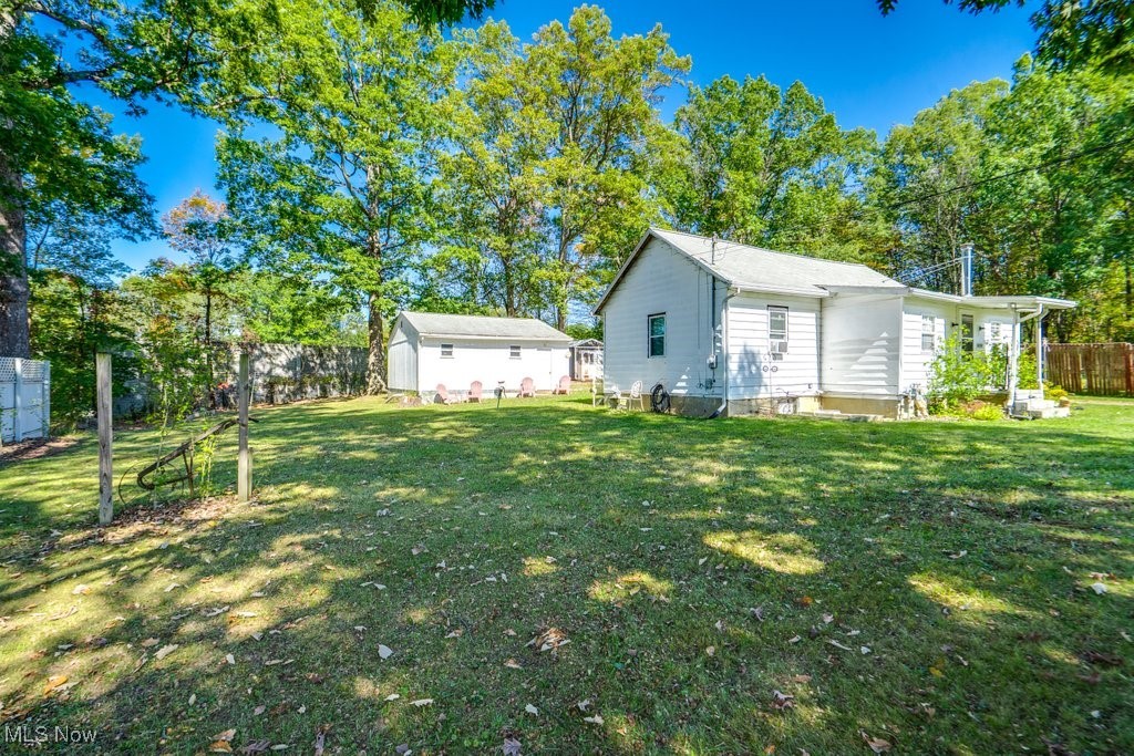 16726 Oakwood Drive Lake Milton OH 44429
