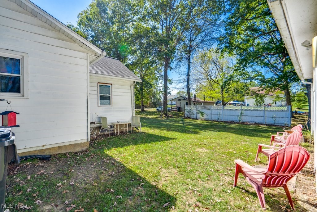 16726 Oakwood Drive Lake Milton OH 44429