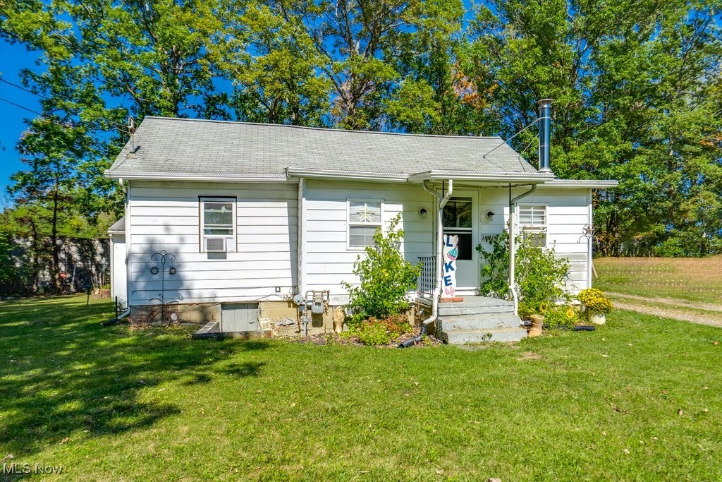 16726 Oakwood Drive Lake Milton OH 44429