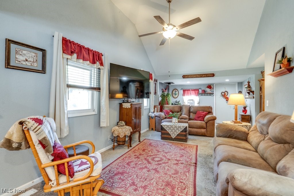 16726 Oakwood Drive Lake Milton OH 44429