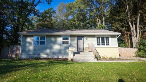 1344 Pontiac Avenue Akron OH 44307