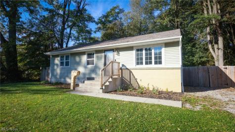 1344 Pontiac Avenue Akron OH 44307
