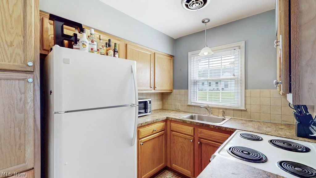 2548 23rd Street Cuyahoga Falls OH 44223