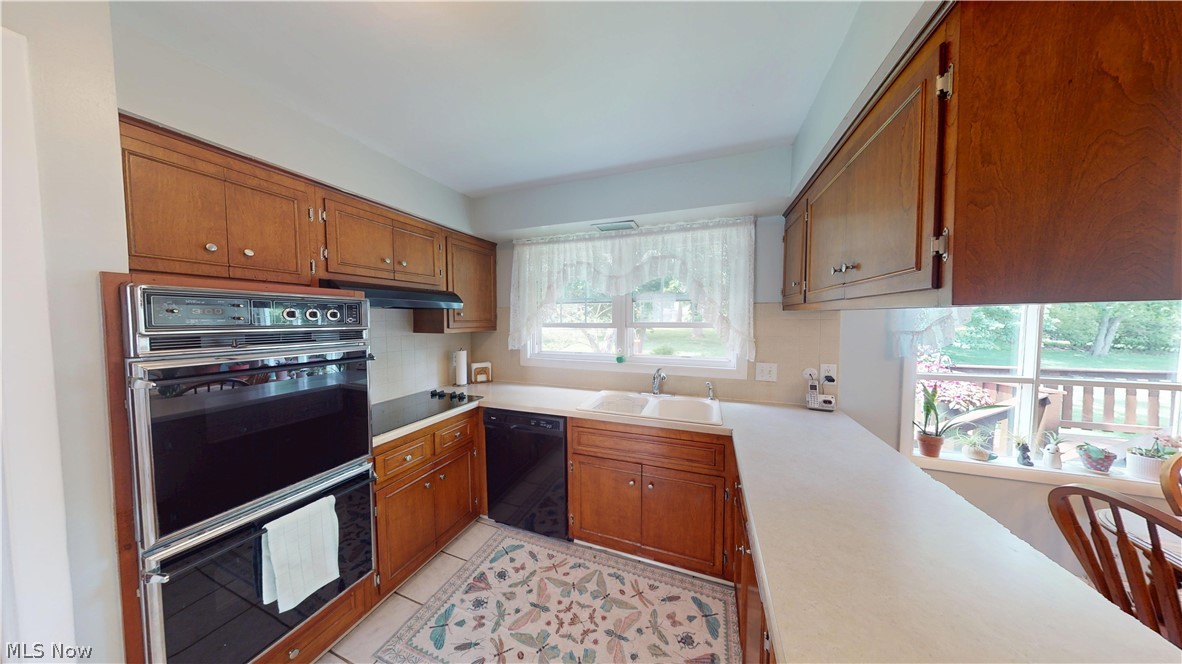 9563 Whitewood Road Brecksville OH 44141