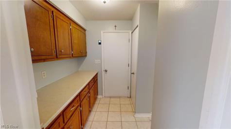 9563 Whitewood Road Brecksville OH 44141