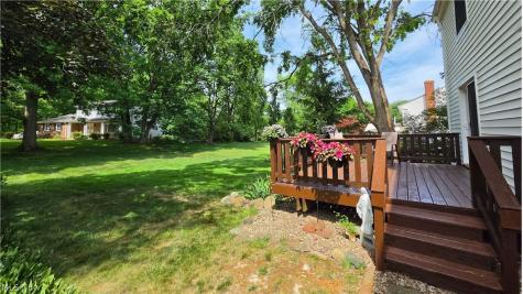 9563 Whitewood Road Brecksville OH 44141