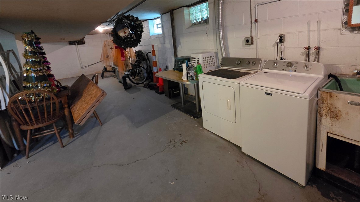 9563 Whitewood Road Brecksville OH 44141