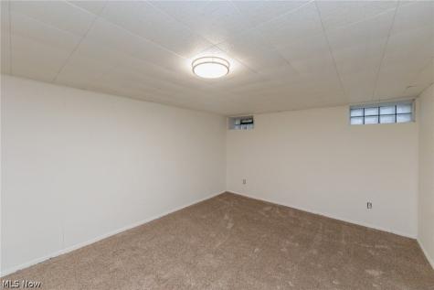 2876 Lakeview Avenue Rocky River OH 44116