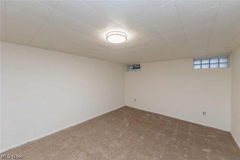 2876 Lakeview Avenue Rocky River OH 44116