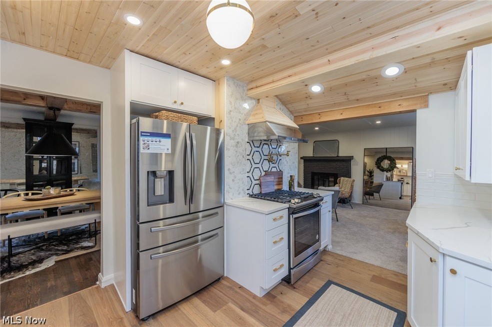 2876 Lakeview Avenue Rocky River OH 44116