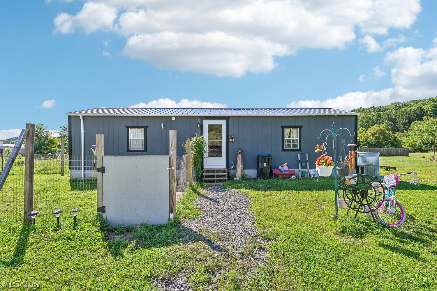 145 Arbor Road NW Minerva OH 44657