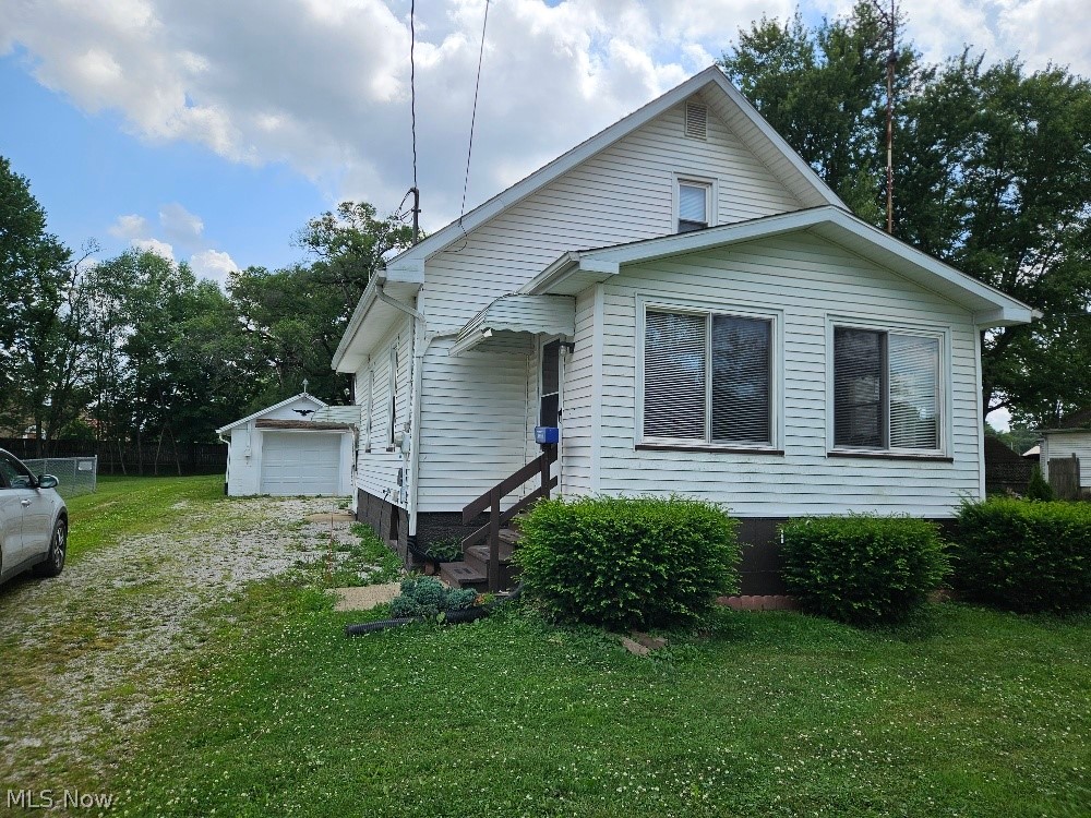 14960 Elmside Street NE Alliance OH 44601