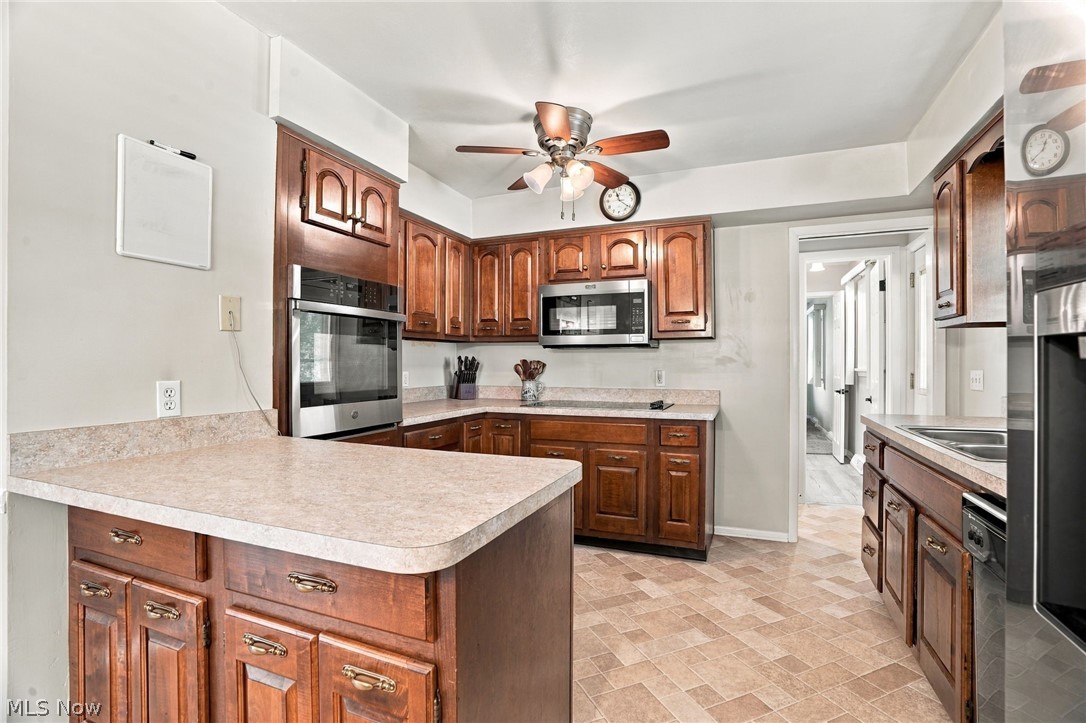 1367 Cherry Lane Uniontown OH 44685
