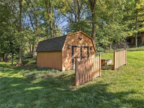 1367 Cherry Lane Uniontown OH 44685