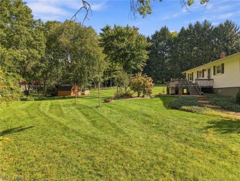 1367 Cherry Lane Uniontown OH 44685