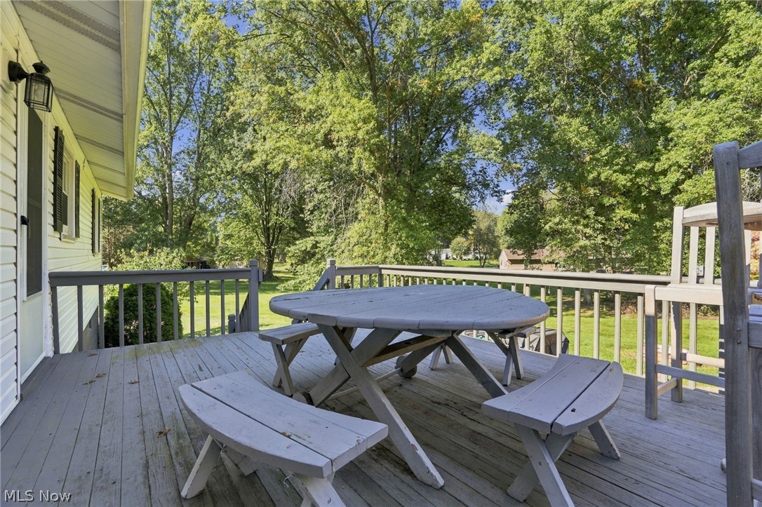 1367 Cherry Lane Uniontown OH 44685