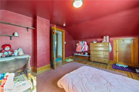 1685 E 36th Street Lorain OH 44055