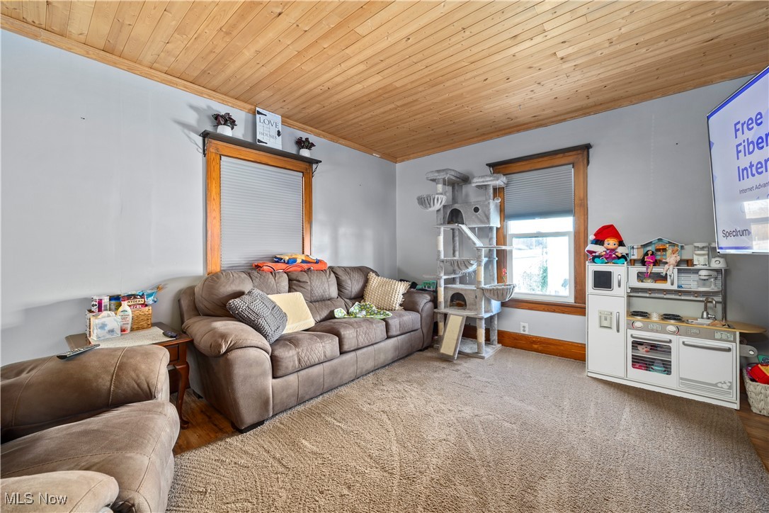 1685 E 36th Street Lorain OH 44055