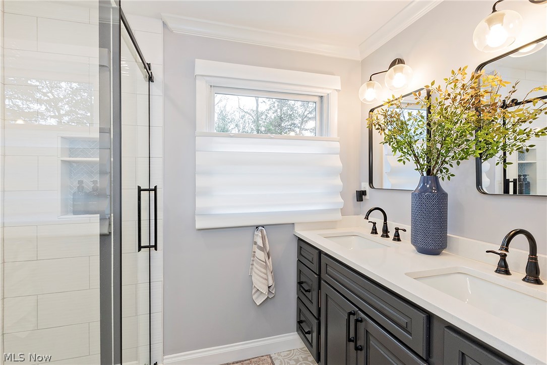 20 Kenton Road Chagrin Falls OH 44022