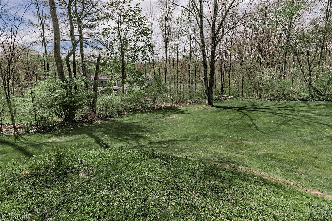 20 Kenton Road Chagrin Falls OH 44022