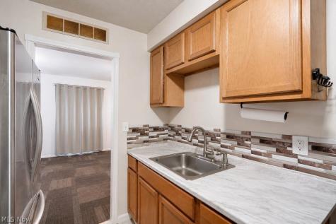13122 Liberty Avenue Cleveland OH 44135