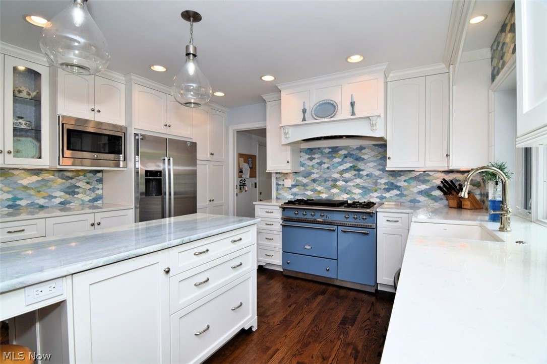32750 Meadowlark Way Pepper Pike OH 44124