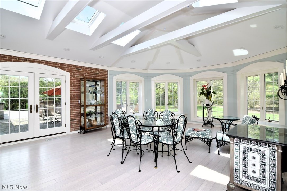 32750 Meadowlark Way Pepper Pike OH 44124