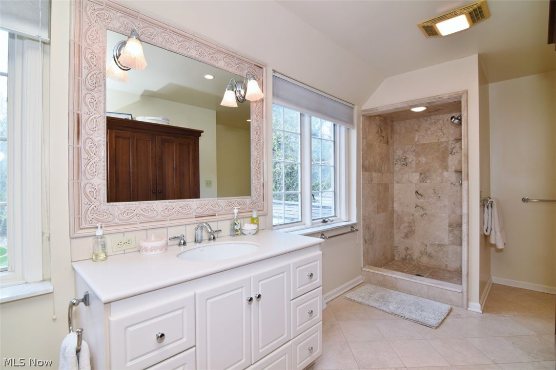 32750 Meadowlark Way Pepper Pike OH 44124
