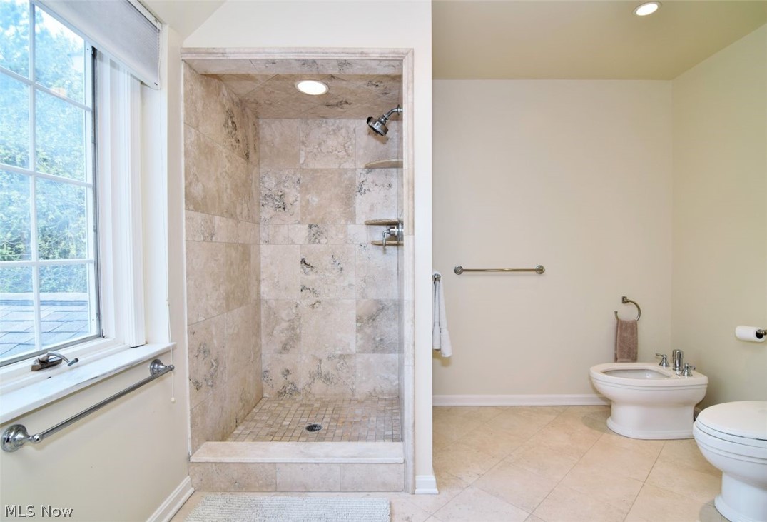32750 Meadowlark Way Pepper Pike OH 44124