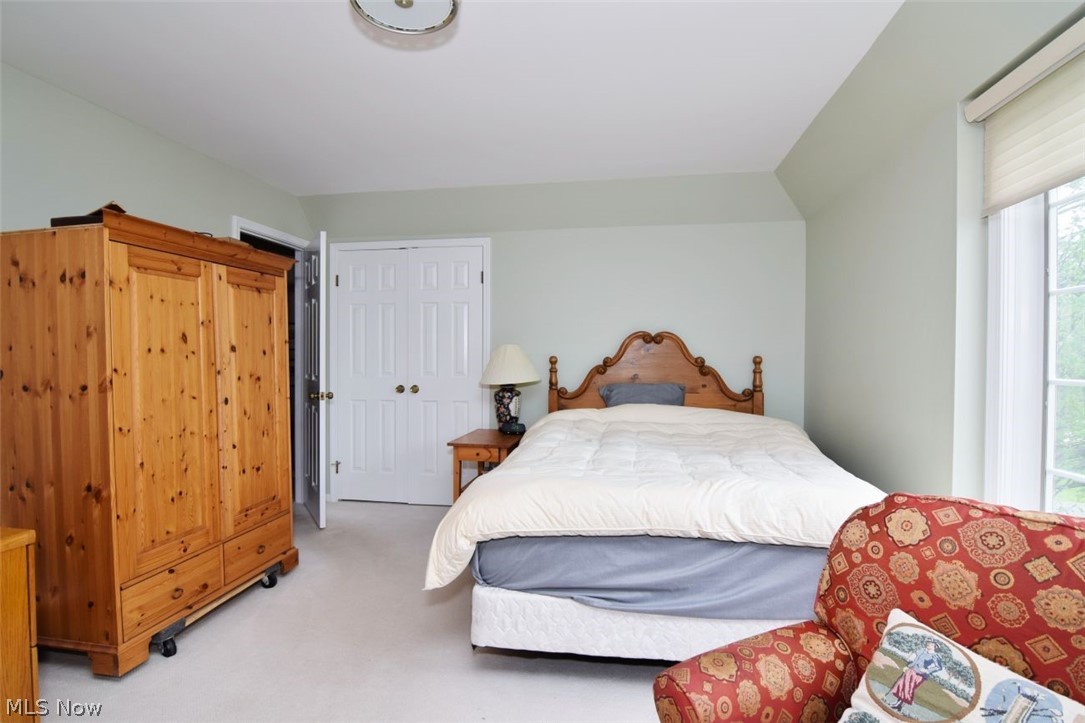 32750 Meadowlark Way Pepper Pike OH 44124