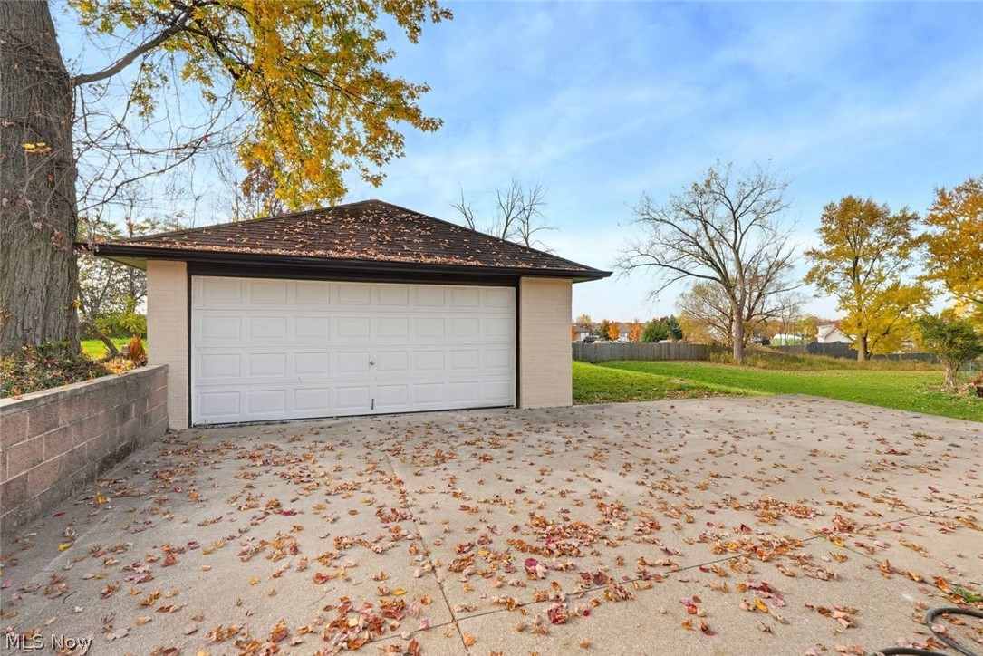 24706 Emery Road Warrensville Heights OH 44128
