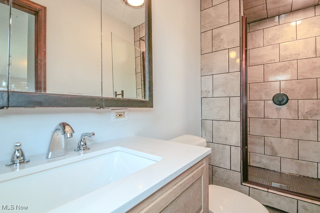 10315 Pinegate Drive Chardon OH 44024