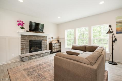 37456 W Fenwick Drive North Ridgeville OH 44039