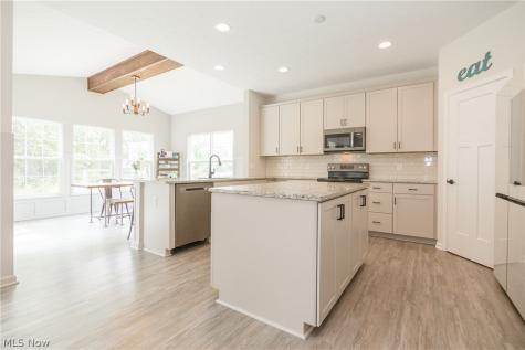 37456 W Fenwick Drive North Ridgeville OH 44039