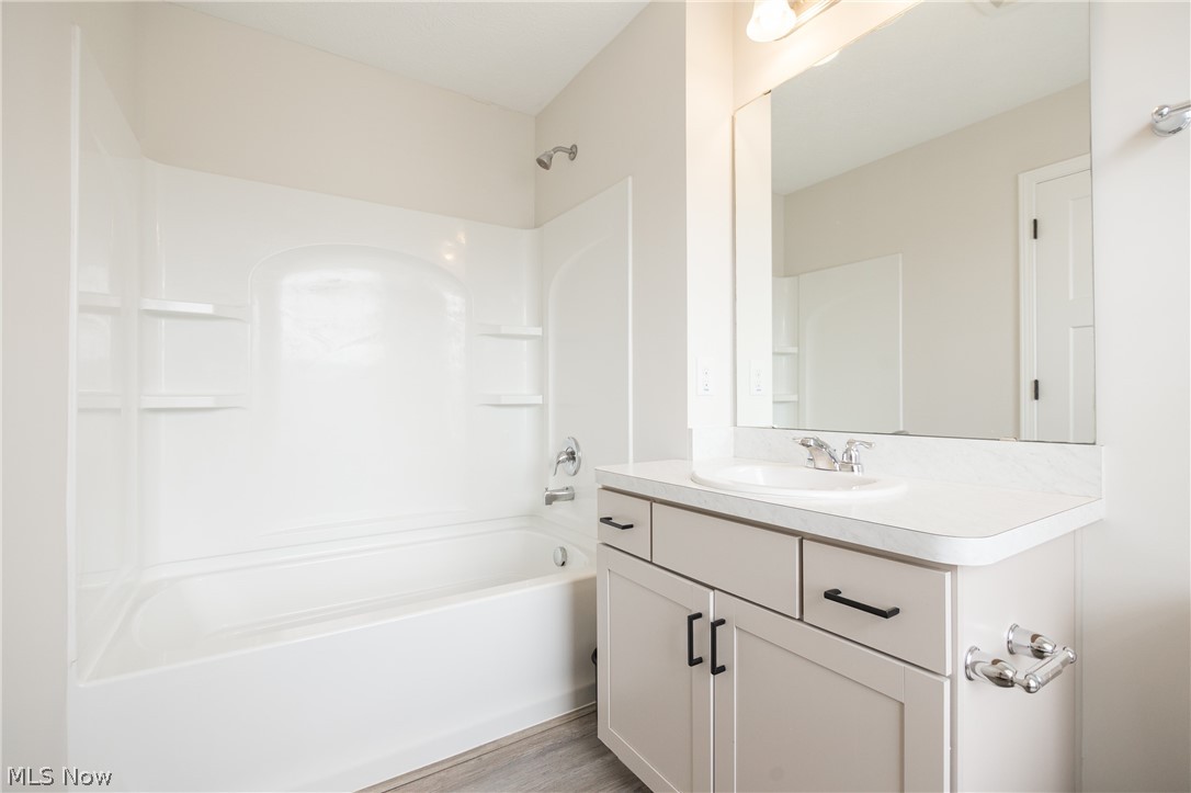 37456 W Fenwick Drive North Ridgeville OH 44039
