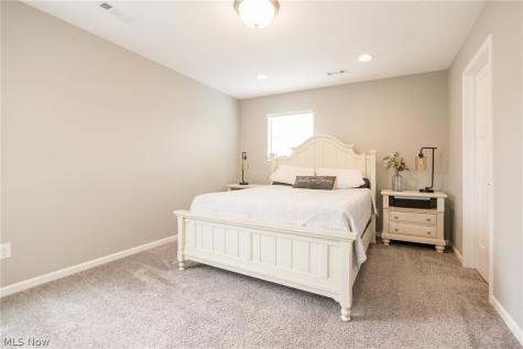 37456 W Fenwick Drive North Ridgeville OH 44039