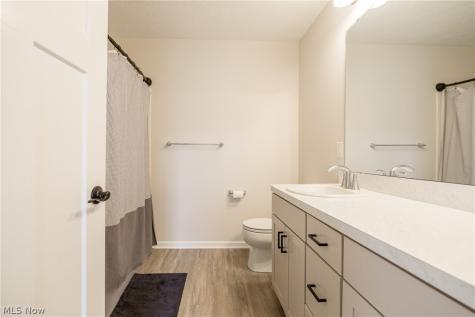 37456 W Fenwick Drive North Ridgeville OH 44039