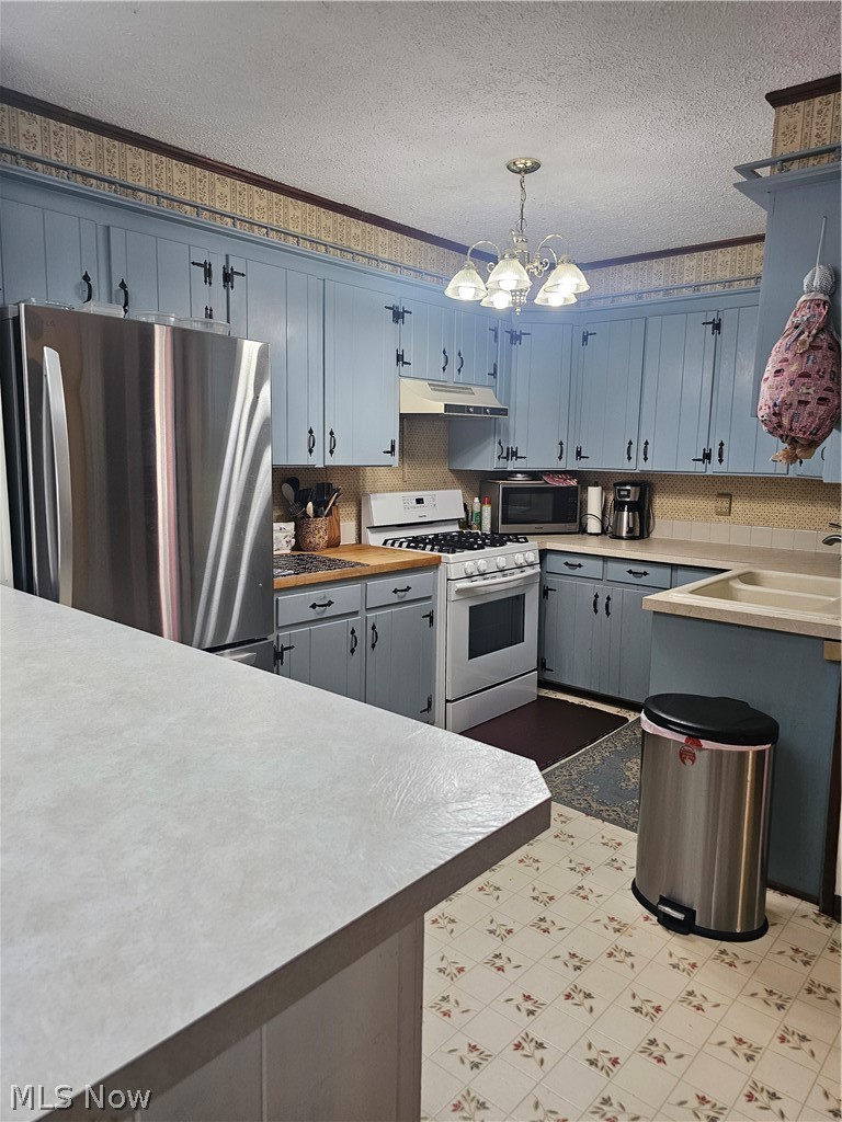 570 E Bell Avenue Mcconnelsville OH 43756