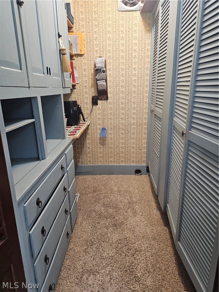 570 E Bell Avenue Mcconnelsville OH 43756