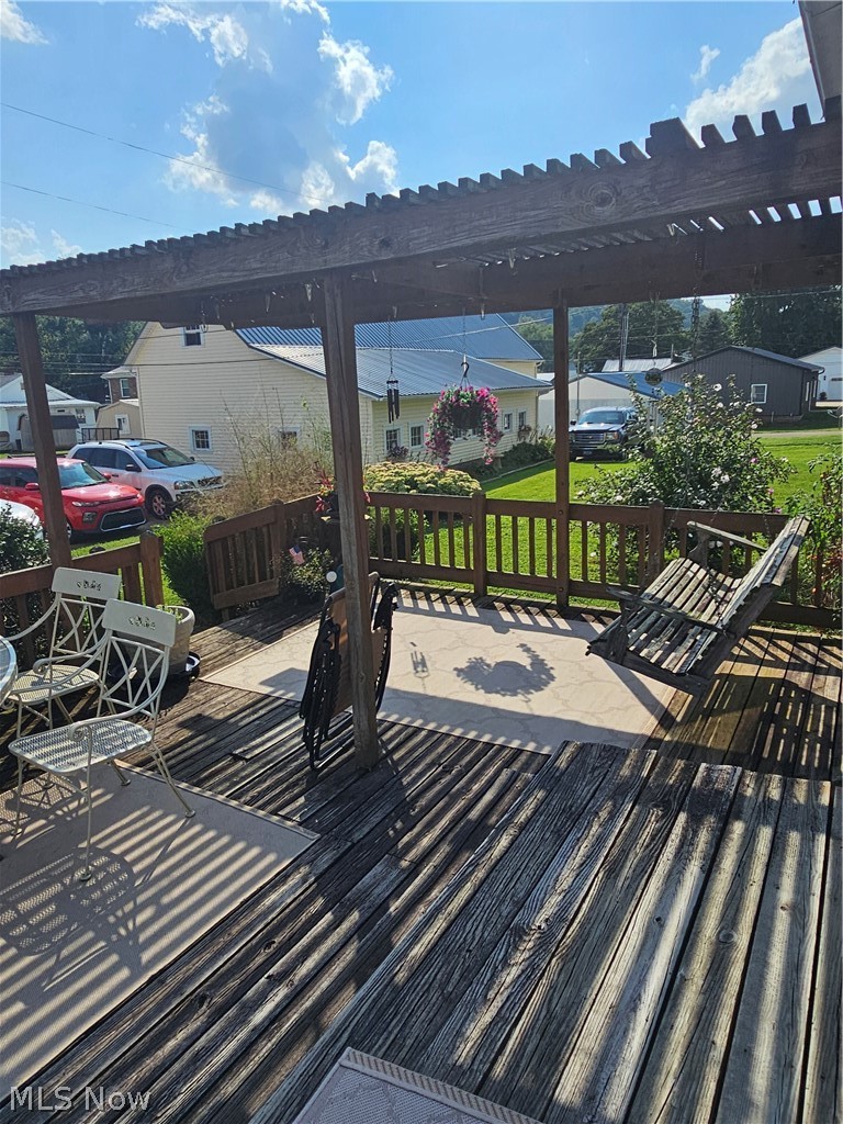 570 E Bell Avenue Mcconnelsville OH 43756
