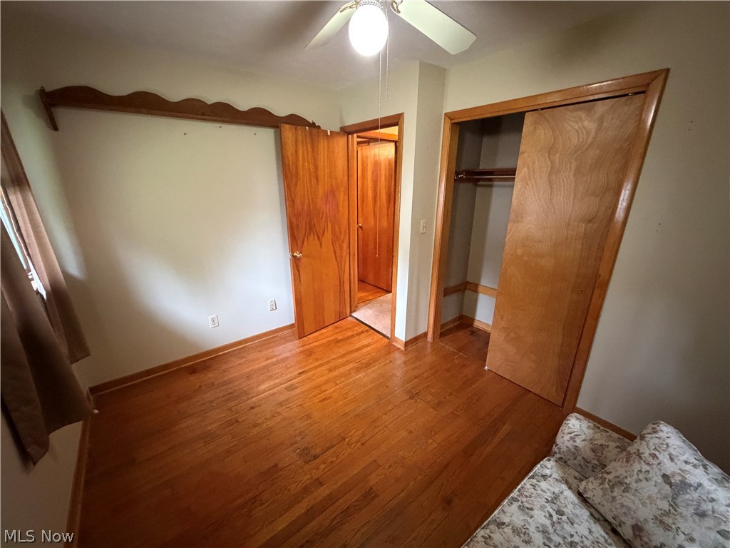 17570 Lakewood Avenue Lake Milton OH 44429