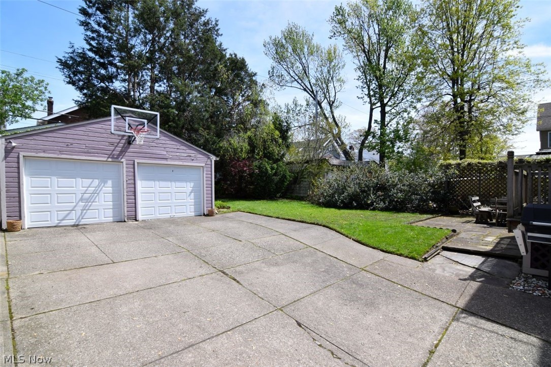 1257 Giel Avenue Lakewood OH 44107