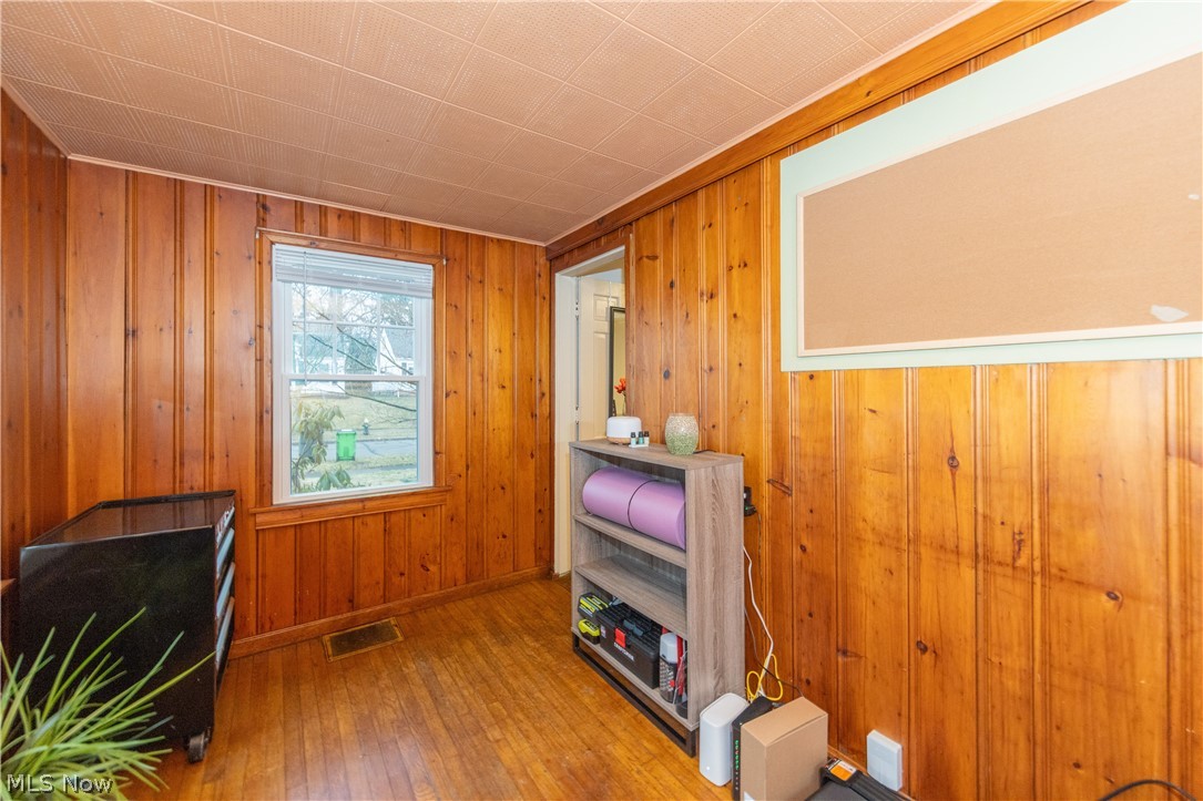 1553 Maplegrove Road South Euclid OH 44121