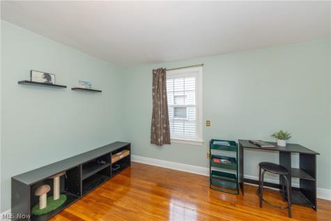 1553 Maplegrove Road South Euclid OH 44121