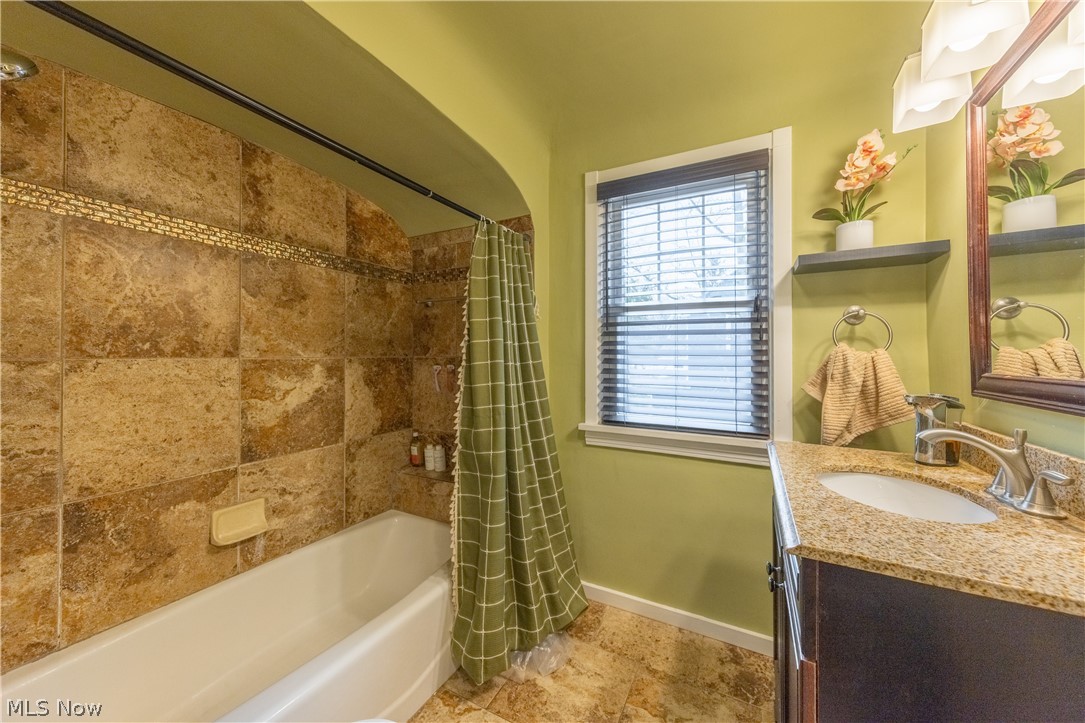 1553 Maplegrove Road South Euclid OH 44121
