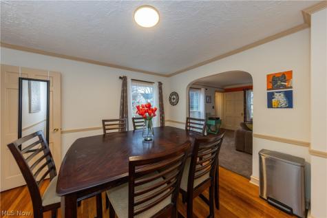 1553 Maplegrove Road South Euclid OH 44121