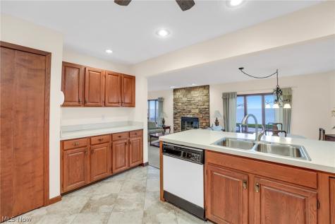 4502 Edgewater Drive Sheffield Lake OH 44054