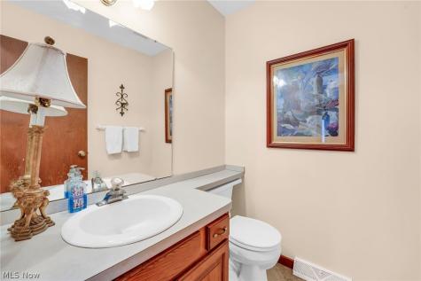 4502 Edgewater Drive Sheffield Lake OH 44054
