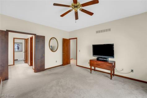 4502 Edgewater Drive Sheffield Lake OH 44054