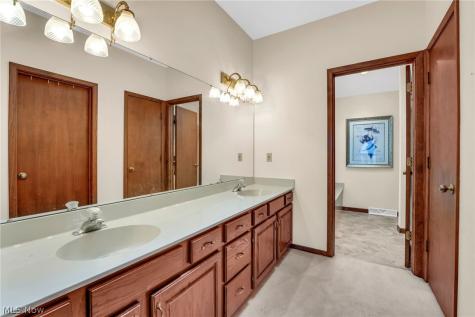 4502 Edgewater Drive Sheffield Lake OH 44054